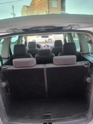 Volkswagen Touran 2009