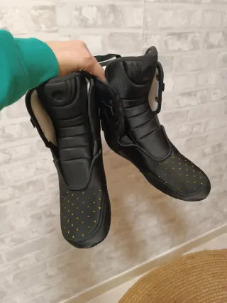 Botines Myfit para patines en línea