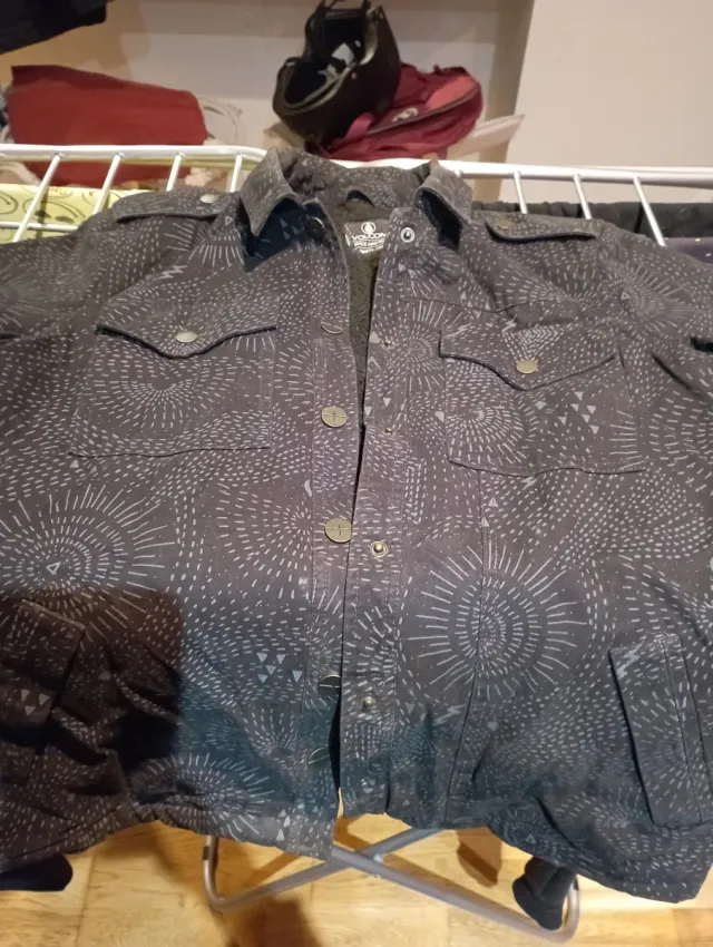 Chaqueta Volcom Talla M Estampada Forrada