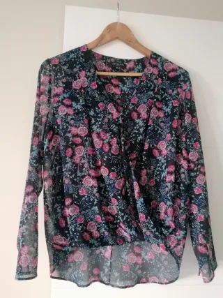 Blusa Cortefiel floral manga larga