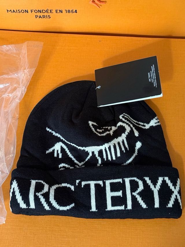 Gorro Arc'teryx Negro