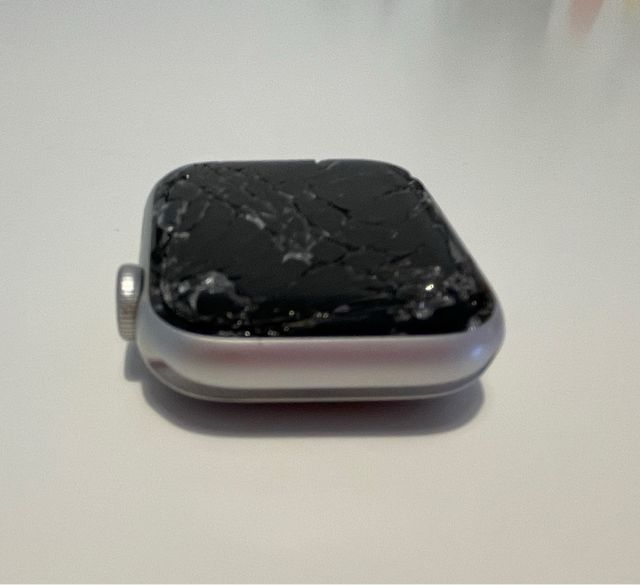 Apple Watch Nike SE 40mm GPS Plata