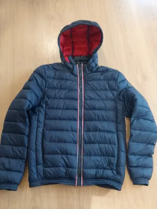 Plumífero El Ganso Azul y Rojo