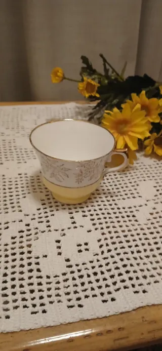 Tazza da tè vintage Sheridan Bone China