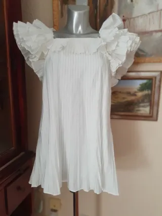 Vestido Zara blanco volantes talla única