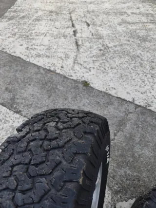 4 Llantas Montero V20 con Neumáticos BFGoodrich