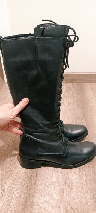 Botas altas de piel talla 40