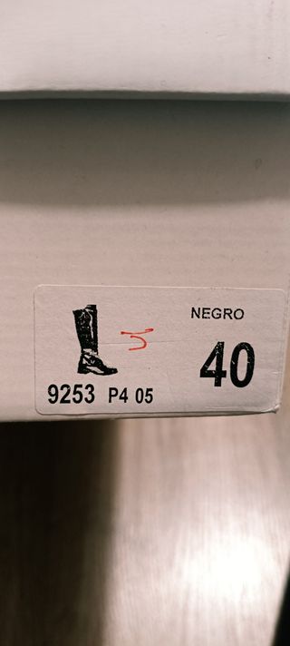 Botas altas de piel talla 40