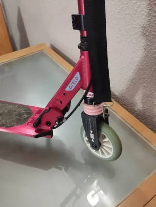 Patinete Oxelo Rojo Freno Pie y Mano. Max 100 kg