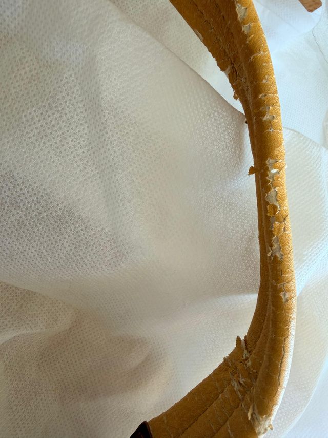 Bolso amarillo con detalles cuero – Tamaño mediano