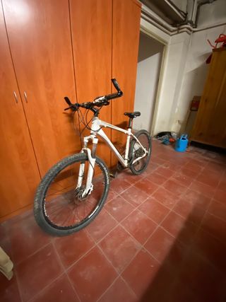 Bicicleta Giant Blanca
