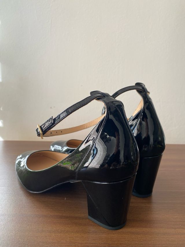 Babies de charol negro de Comptoir des Cotonniers