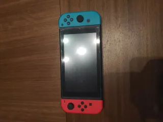 Nintendo Switch Azul y Rojo