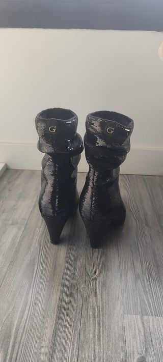 Botas Guess Negras Talla 37