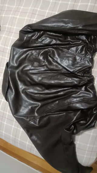 Cazadora bomber marrón