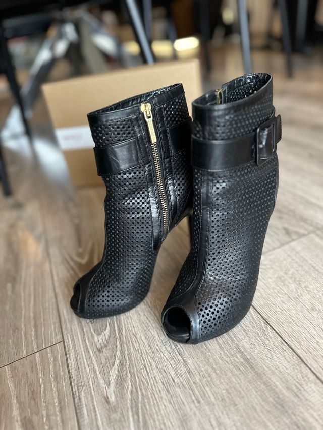 Botines Botticelli Piel Negros.