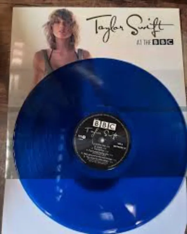 Taylor Swift - At the BBC (2014, 2015, 2019)