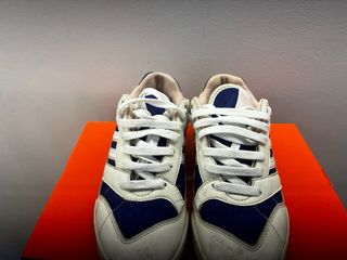Zapatillas Adidas Blancas y Azules
