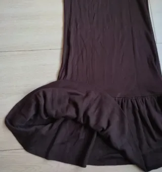Vestido Bershka cuello alto marrón oscuro Talla M