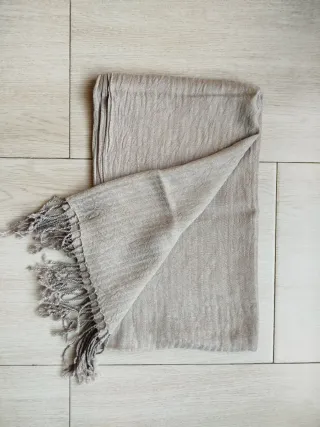 Vestido Bershka cuello alto marrón oscuro Talla M