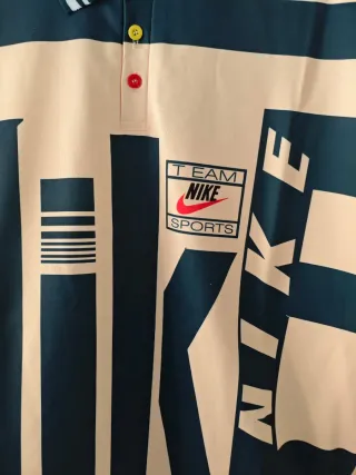 Polo Nike manga larga beige y azul