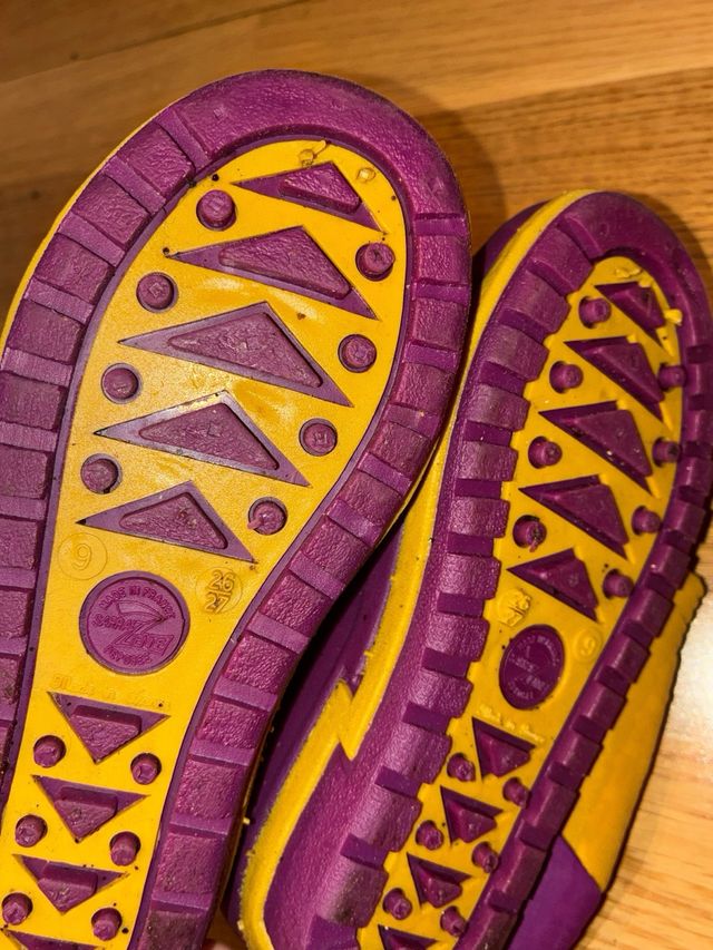 Botas de nieve moradas y amarillas T26/27