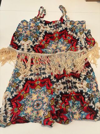 Mono estampado con flecos