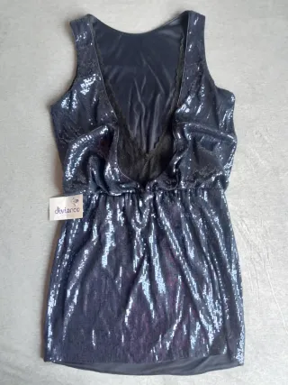 Vestido de fiesta de lentejuelas azul noche