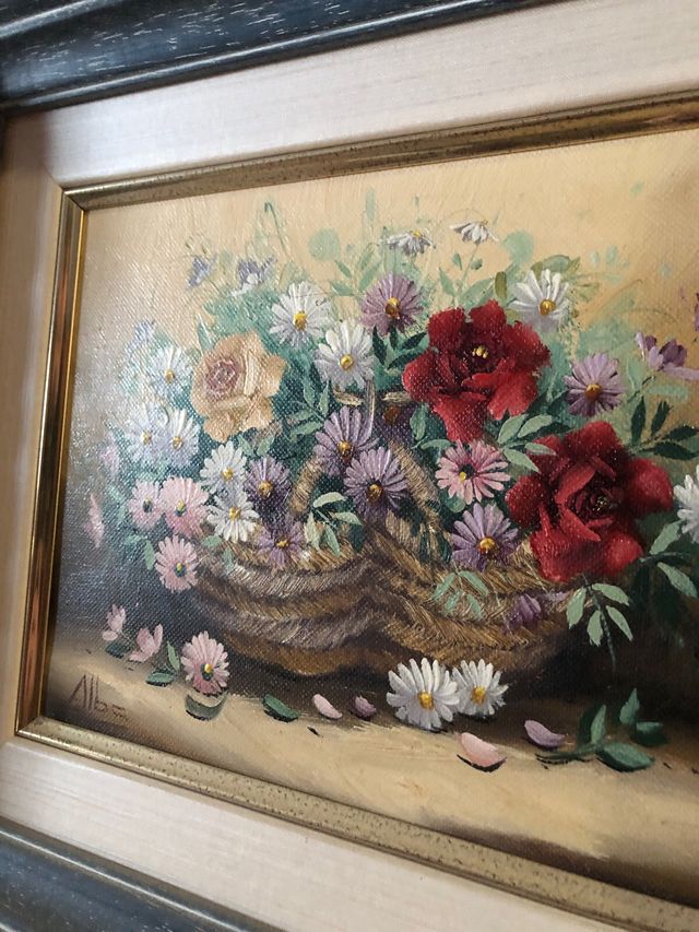 Cuadro de flores en cesta