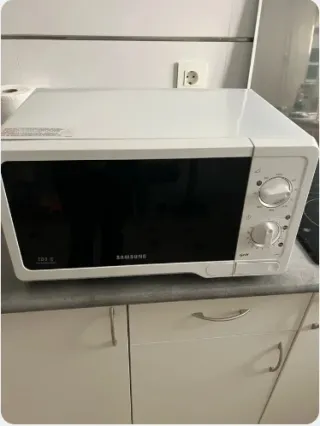 Microondas Samsung Grill 20L 750W Blanco