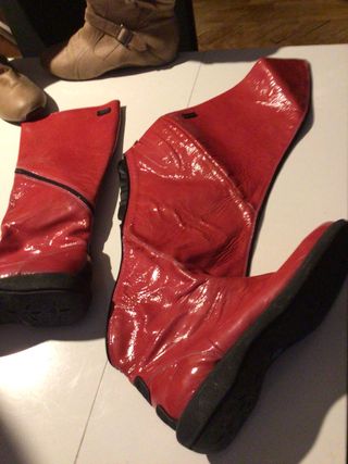 2 Pares Botas Talla 41 Marrón y Rojo