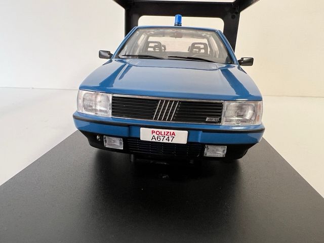 Fiat Croma Polizia 1985 Scala 1:18 1/18 Mitica