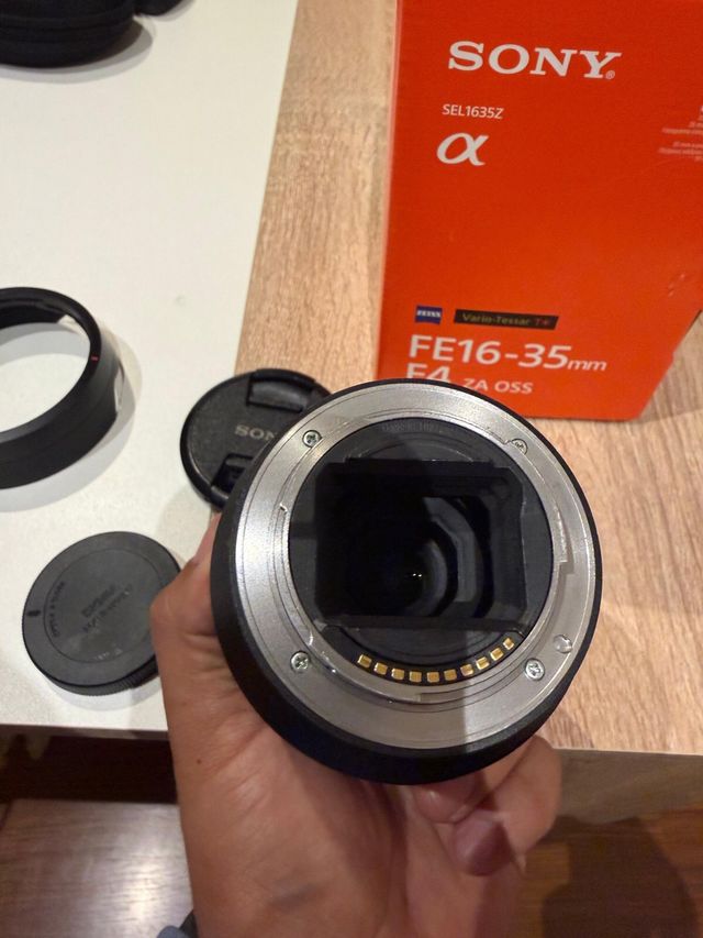 Objetivo Sony Zeiss FE 16-35mm F4