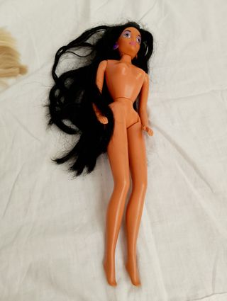 Lote 5 Muñecas Barbie, Disney, Jazmine