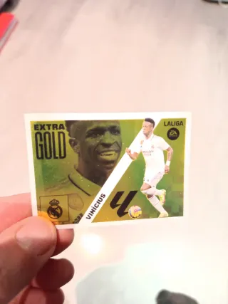 Cromo Extra Gold Vinicius 2023-24