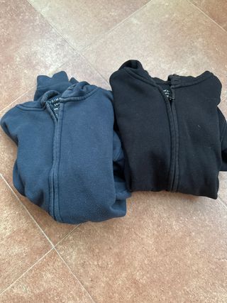2Sudaderas básicas Primark cremallera azul y negra