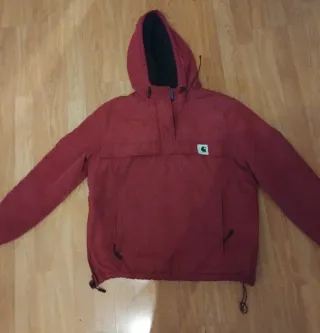 Chaqueta Carhartt Roja con Capucha