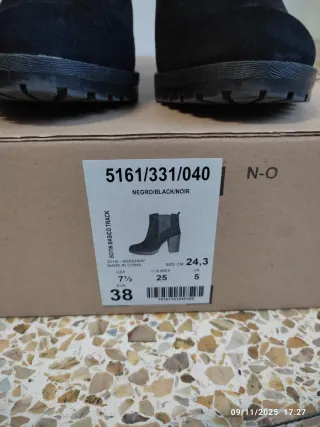Botines Bershka negros tacón