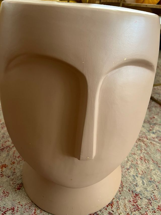 Taburete Escultura Cabeza Beige/Rosa