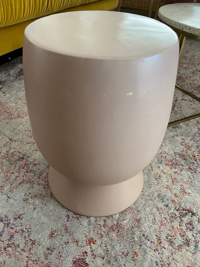 Taburete Escultura Cabeza Beige/Rosa