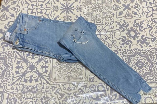 Pantalones vaqueros Stradivarius yBreska talla 34