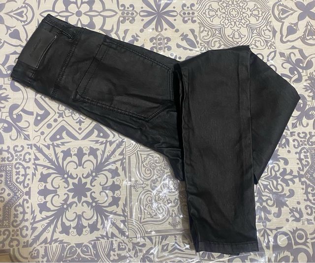 Pantalones vaqueros Stradivarius yBreska talla 34
