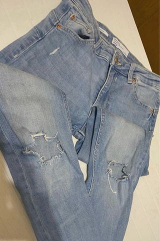 Pantalones vaqueros Stradivarius yBreska talla 34