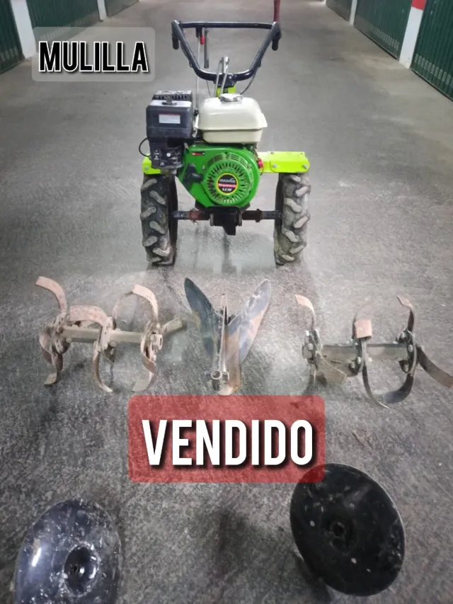 Aún me queda herramientas de construcción y campo