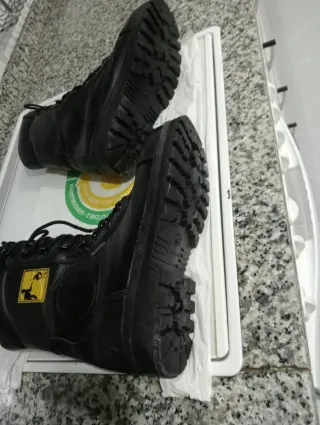 Botas Robusta Negras