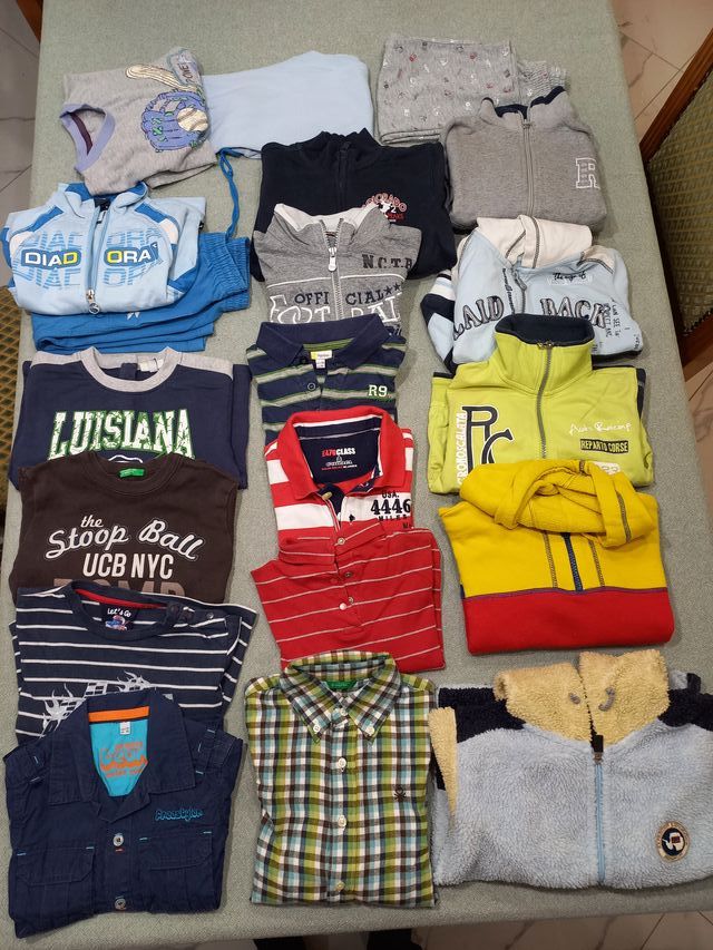 Abbigliamento bimbo 3/4 anni (2 euro al pezzo)