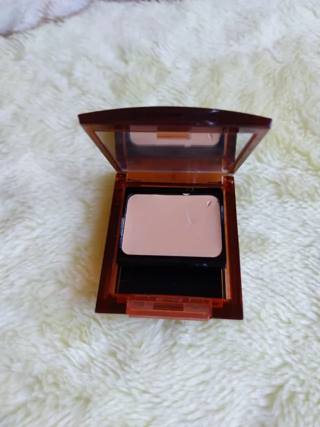 ArtDeco Corrector  en Crema 3