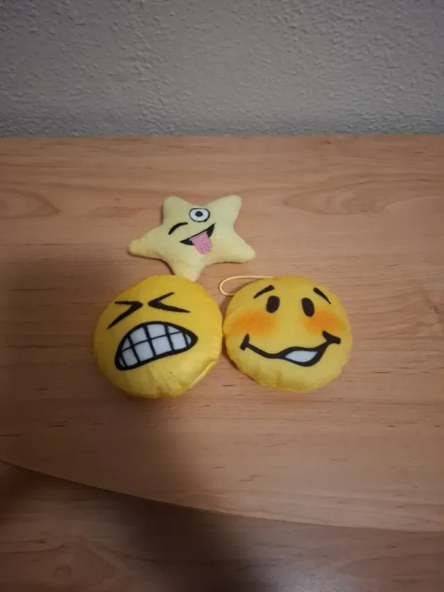 Peluche Emoji Estrella