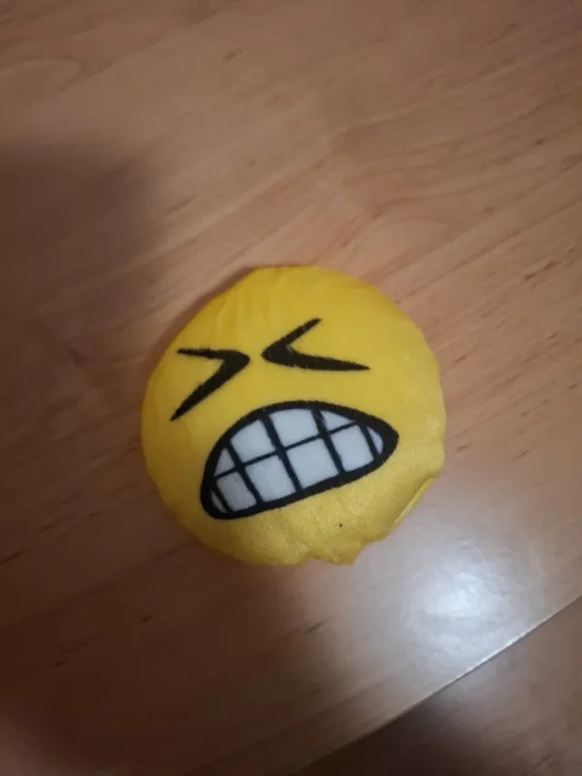 Peluche Emoji Estrella