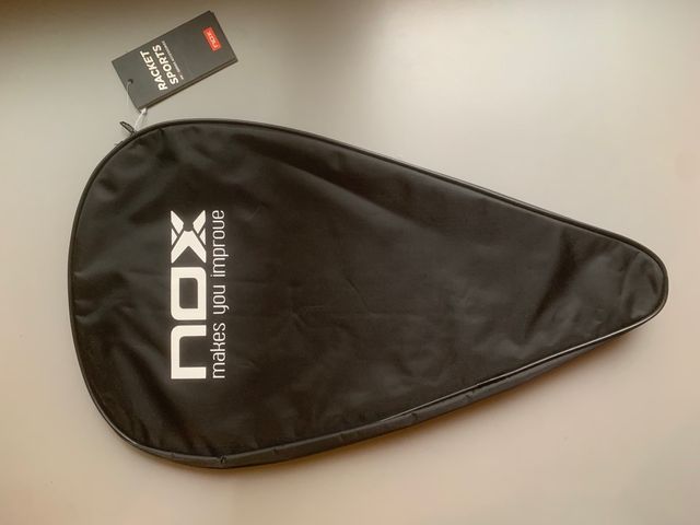 Paletero Padel NOX Negro (Tengo dos a estrenar)